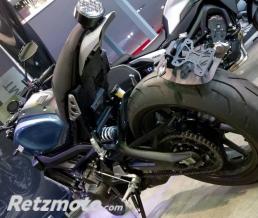 Support de plaque ACCESS DESIGN ras de roue noir Yamaha XSR900