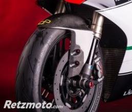 Garde boue avant LIGHTECH carbone brillant Ducati Panigale