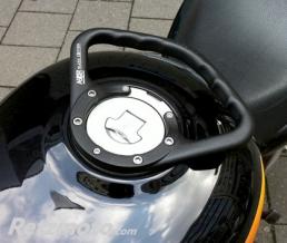 Poign�e de r�servoir A-SIDER Black Edition 7 vis noir Honda