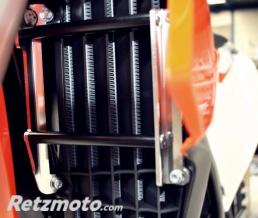 AXP RACING Protection de radiateur AXP alu noir