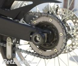 Protection de bras oscillant R&G RACING noir Kawasaki Z125