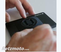 Support universel SP-CONNECT avec adh�sif 3M