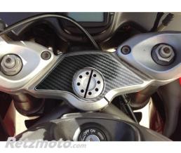 ONE DESIGN Prot�ge T de fourche Carbone pour DUCATI ST2 - ST4 S Format : 141,6X67,5mm.