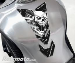 ONE DESIGN Prot�ge R�servoir (2 Pi�ces) Format : 134x230mm BLACK EDITION Cr�ne 