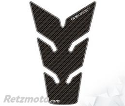 ONE DESIGN Prot�ge R�servoir (1 Pi�ce) Format : 116.7x180mm Effet Carbone