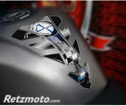 ONE DESIGN Prot�ge R�servoir (7 Pi�ces) Format : 153.3x225mm FUTURISTE BMW