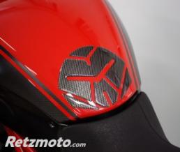 ONE DESIGN Prot�ge R�servoir (5 Pi�ces) Format : 160x140,3mm DUCATI DIAVEL