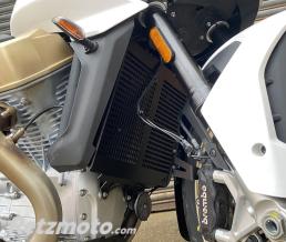 Grille radiateur Moto guzzi V100 Mandello