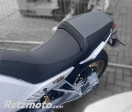 Capot de selle Moto guzzi V100 Mandello Gris-18555E