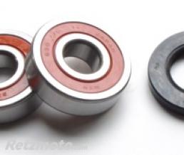 KIT ROULEMENTS DE ROUE ARRIERE + JOINTS SPYS POUR CB750F SEVEN FIFTY 1992-99